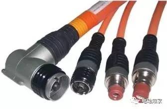 淺談電動(dòng)汽車高壓線束的設(shè)計(jì)要求和標(biāo)準(zhǔn) 淺談電動(dòng)汽車高壓線束的設(shè)計(jì)要求和標(biāo)準(zhǔn)