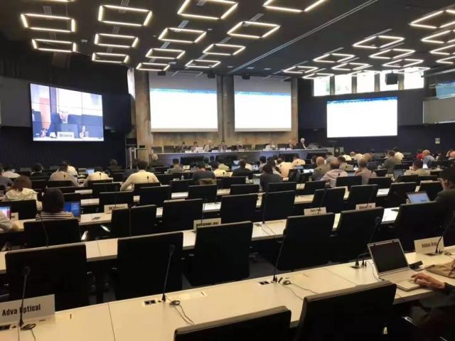 3e764.jpeg 3e764.jpeg